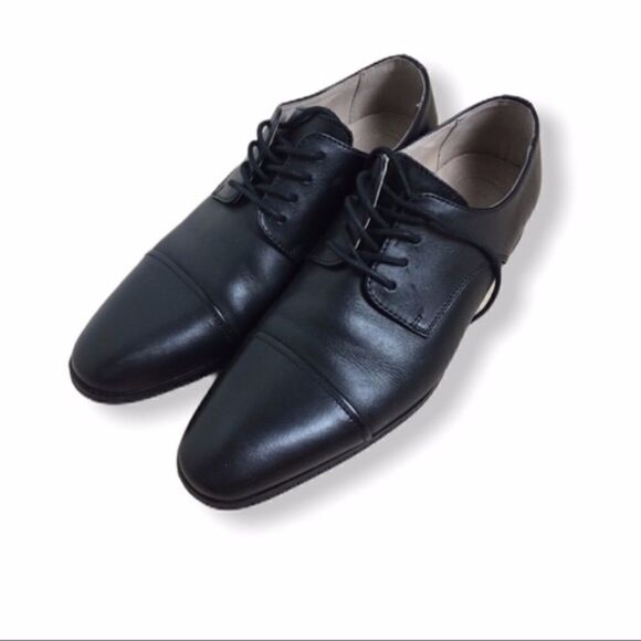 Express SZ 8 mens black leather shoes main image 4